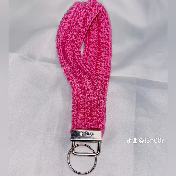 Crocheted Key Holder - Picture 2 of 5